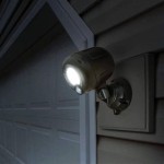 My Outdoor Security Light Keeps Flashing On And Off